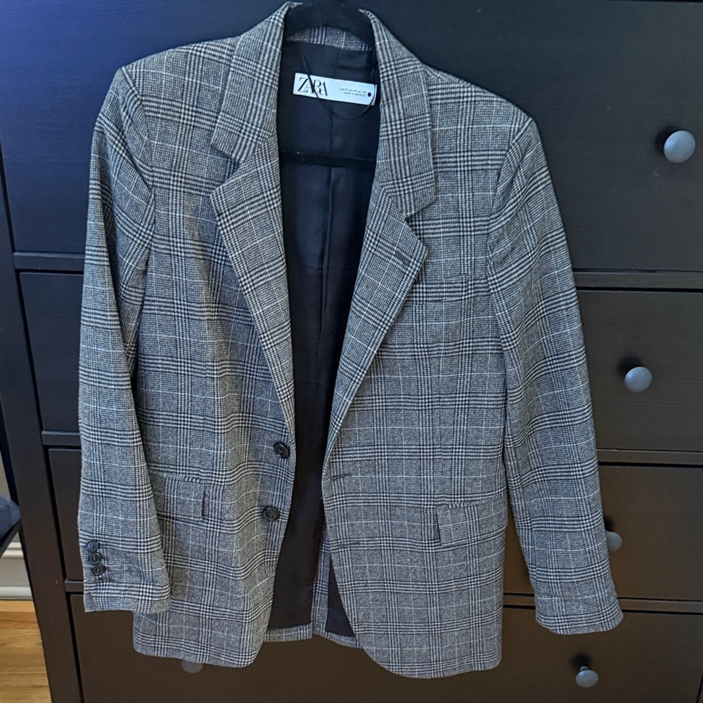 Zara Black and White Checkered Blazer